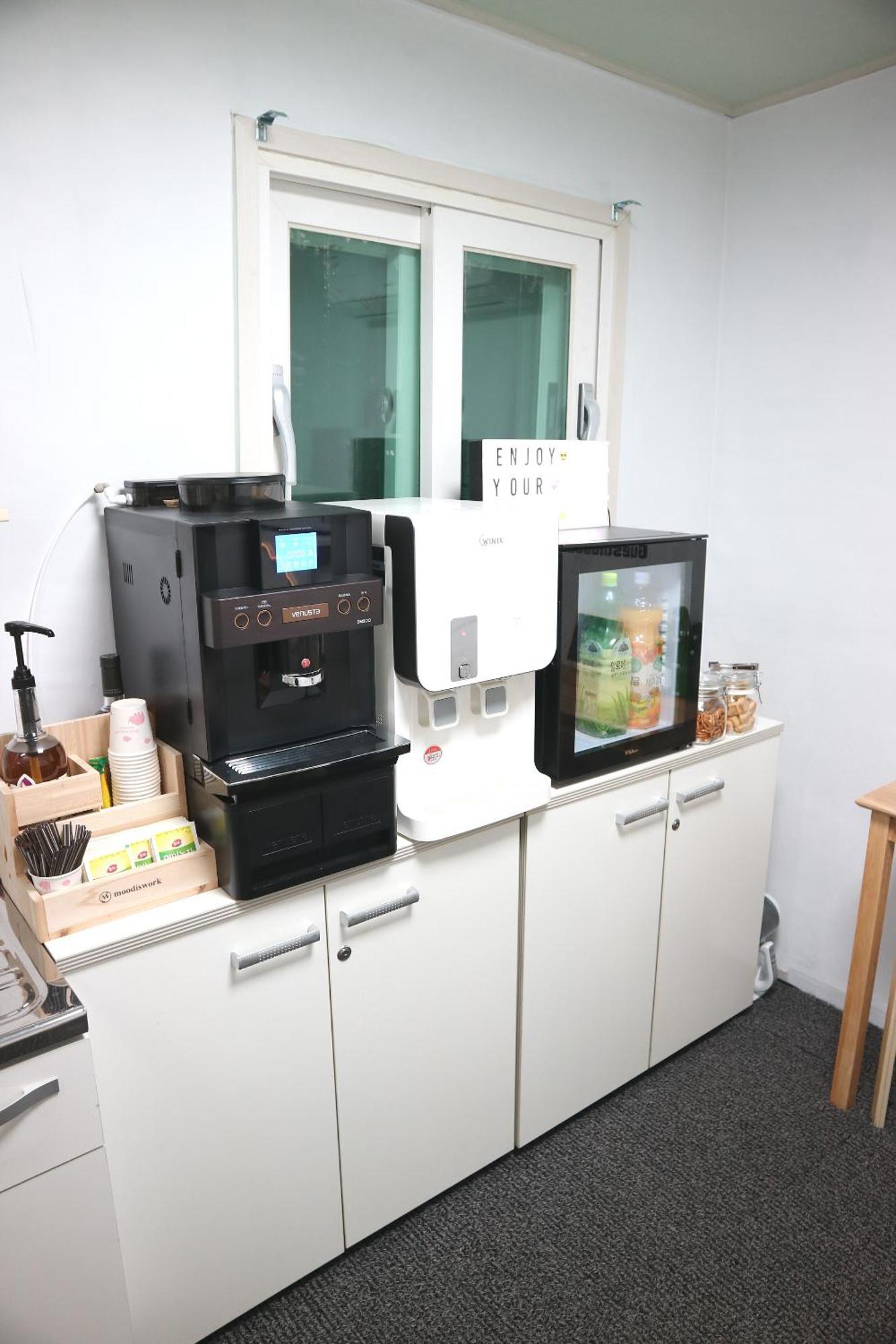 Toy Guesthouse Seoul Bagian luar foto